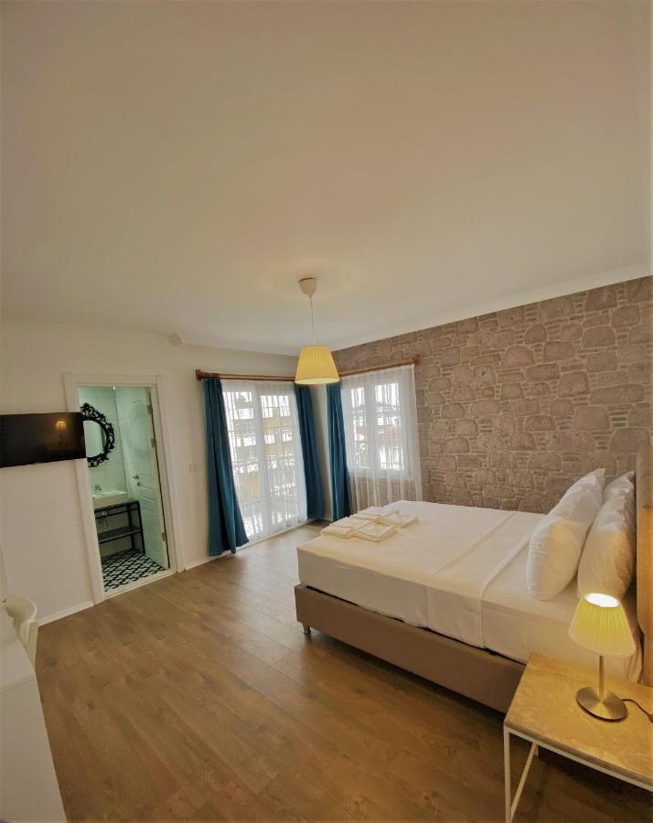 Cunda Kordon Otel Ayvalı Exteriör bild