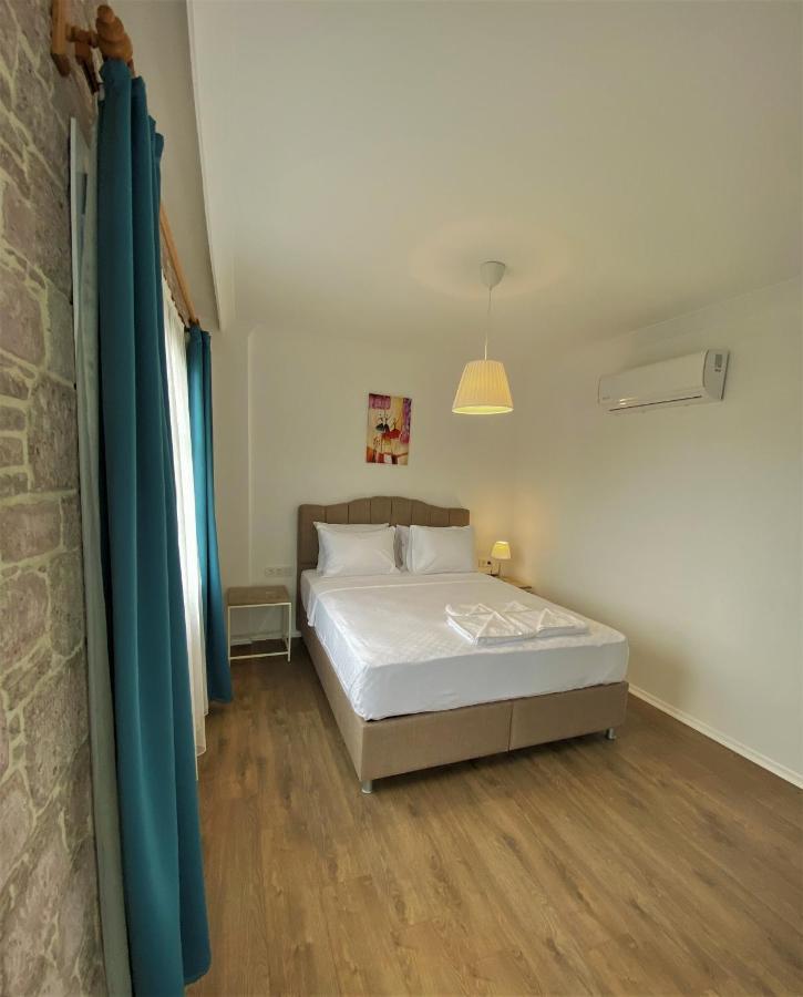Cunda Kordon Otel Ayvalı Exteriör bild